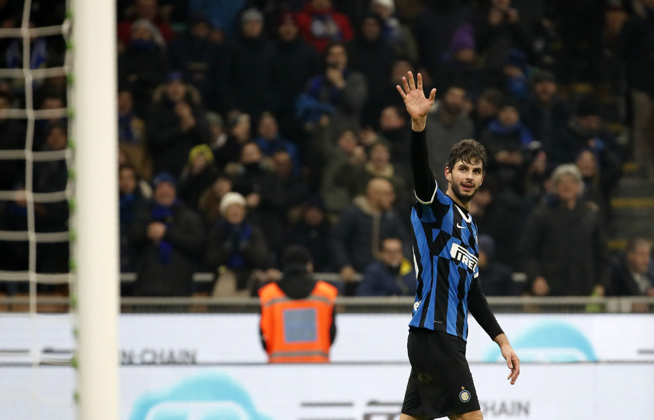 中超联赛总结：积分榜前三分析,（中超赛季盘点：前三强积分格局解析）