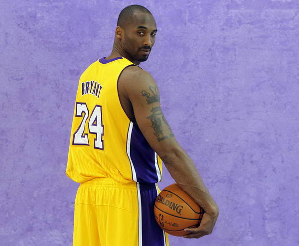 FPX官方：暂别往昔，万幸相遇，愿我们继续成为更好的自己（FPX官宣：告别过往，幸得相逢，愿我们一路成长为更好的自己）