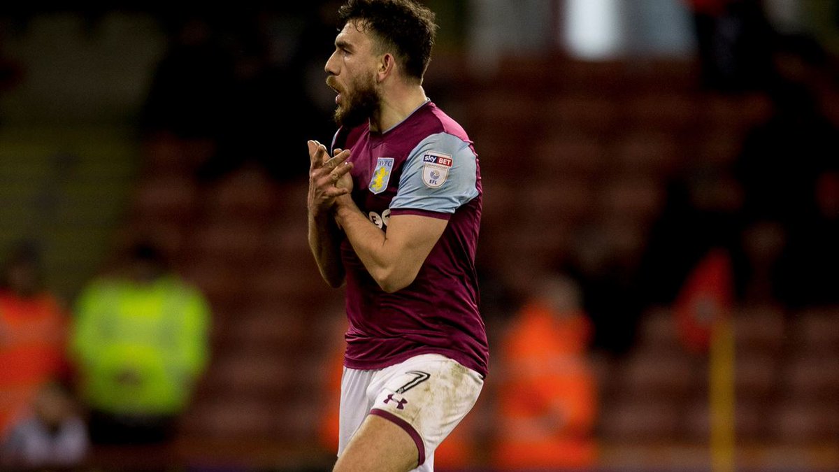 16岁344天！小将基亚拉是拜仁队史第二年轻德甲出场的球员（16岁344天，基亚拉成拜仁队史德甲出场第二年轻球员）