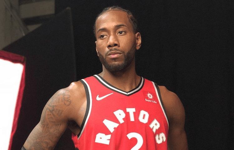 战火中创奇迹！巴勒斯坦力压两大洲冠军头名出线，国足安逸何日醒（战乱中逆袭成奇迹！巴勒斯坦压过两洲冠军夺小组头名，国足安逸几时醒）