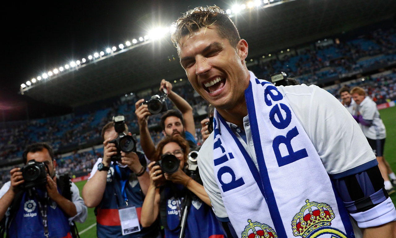 队报：尼斯有意租借法鹰前锋瓦希，塞维利亚也加入竞争（队报：尼斯盯上租借法鹰射手瓦希，塞维利亚亦加入争夺）