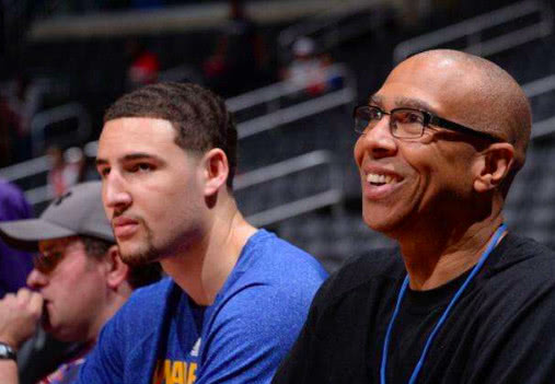 巴黎人报：普拉蒂尼起诉FIFA前高层，指控其发表对自己的指责（巴黎人报：普拉蒂尼起诉前FIFA高层，称其曾公开指责自己）