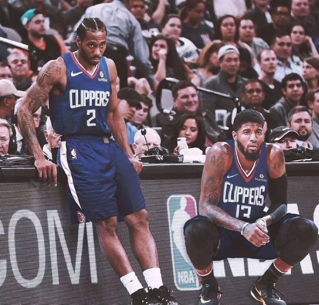 泽卡：瓦科的续约取决于他自己，但我希望明年能和他并肩作战（泽卡：瓦科去留由他本人决定，我盼明年继续与他并肩作战）