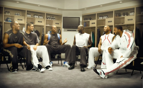 弗格：新赛季在上海会展示老将和领袖特质，起到催化剂作用（弗格：新赛季在上海将发挥老将担当与领袖作用，成为球队催化剂）