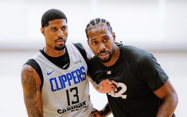 曼晚：斯通斯本轮联赛有望复出，鲍伯、多库预计明年1月回归（曼彻斯特晚报：斯通斯有望赶上本轮联赛，鲍伯与多库预计明年1月复出）