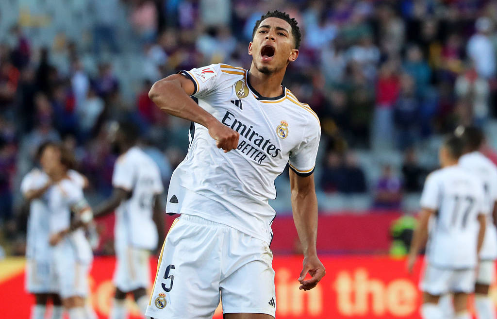 曼联旧将梅开二度：欧冠导演逆袭好戏，20场造17球太犀利（前曼联球员双响助欧冠逆袭，20战造17球火力爆棚）