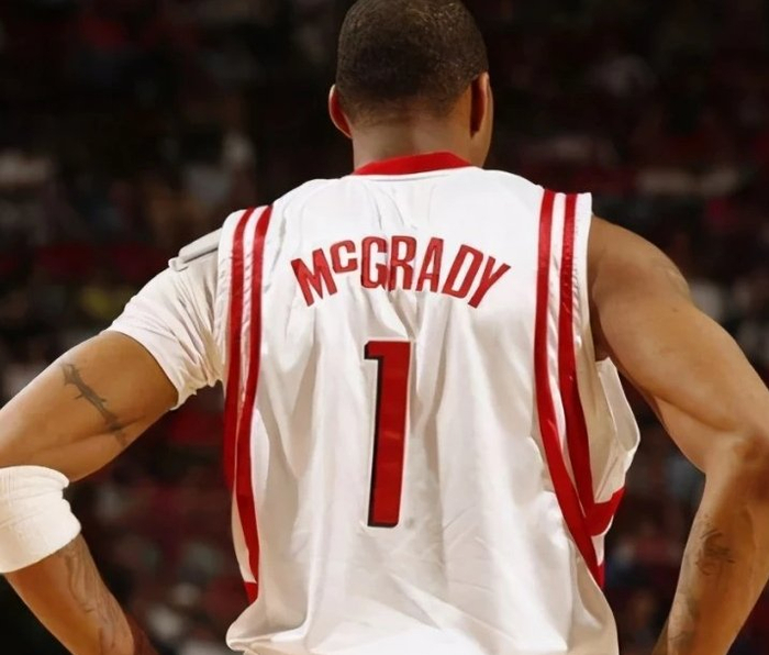 中超赛程更新：关注榜首之争,（中超赛程调整：焦点锁定榜首之争）