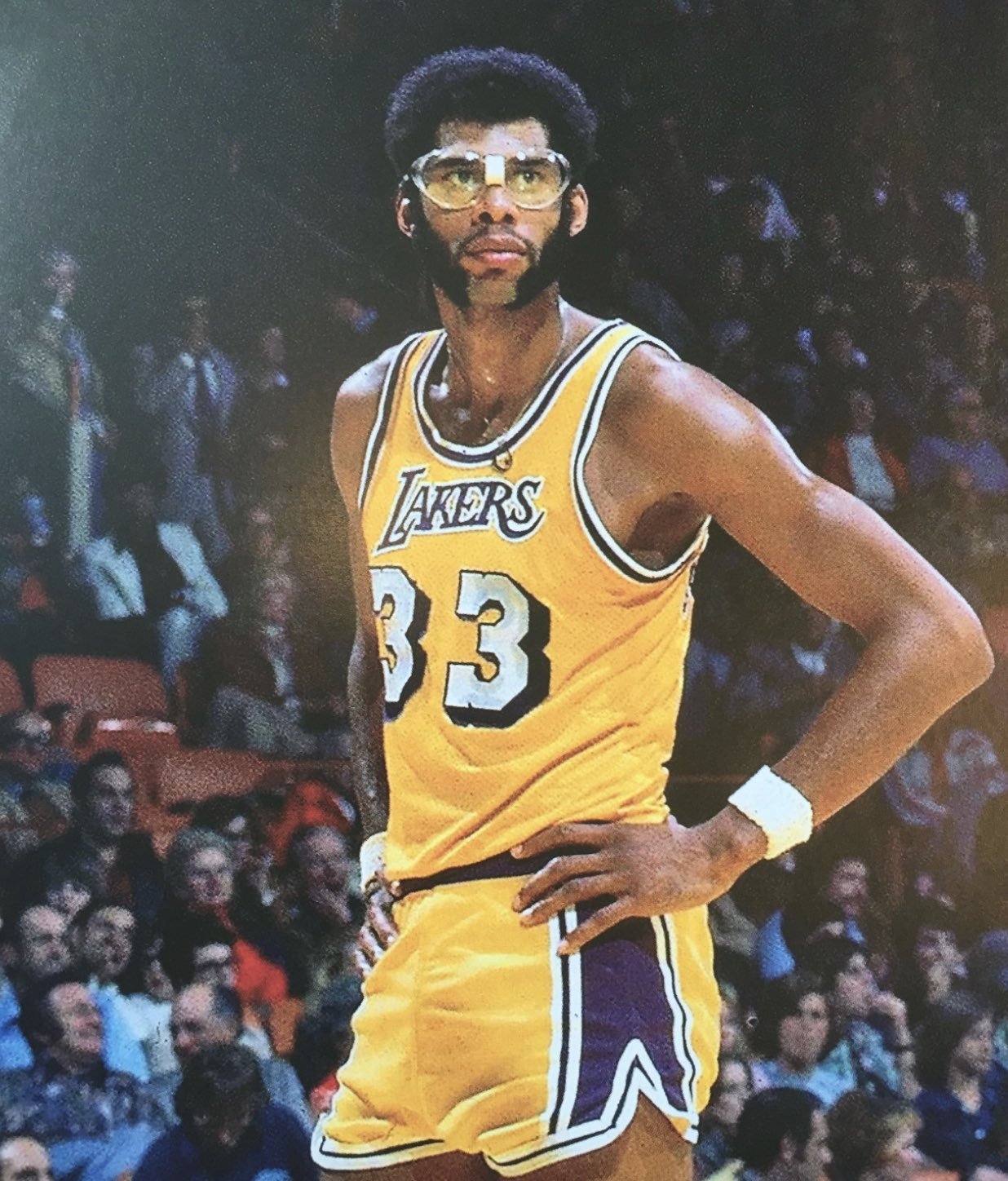 勒克莱尔：这是一个令人失望的赛季，希望26年能有所进步（勒克莱尔：对本季表现失望，期盼2026年取得进步）