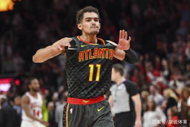 申京：约基奇进攻端无所不能，他总能要到犯规所以都不能碰他（申京：约基奇进攻无解，轻松造犯规让人不敢防）