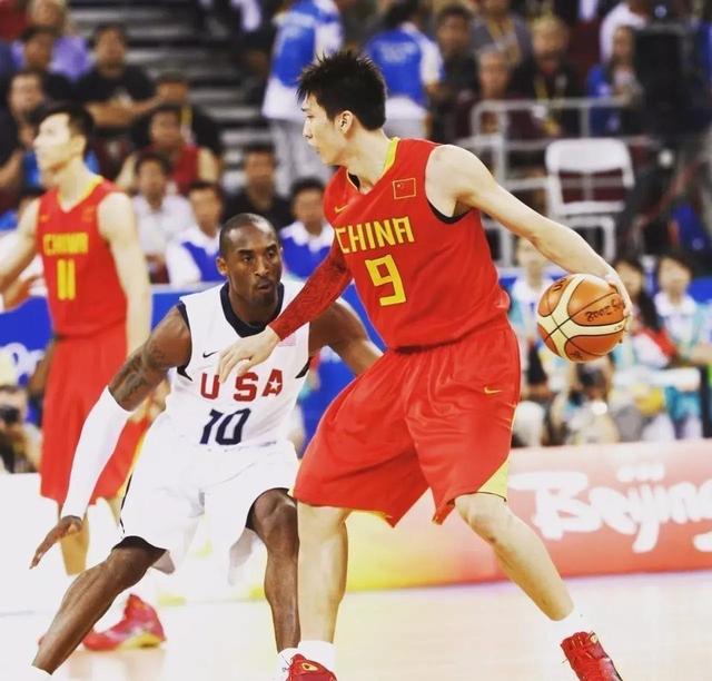 切尔西客战利兹联首发：埃斯特旺、佩德罗、德拉普先发（切尔西做客利兹联首发名单：埃斯特旺、佩德罗、德拉普在列）