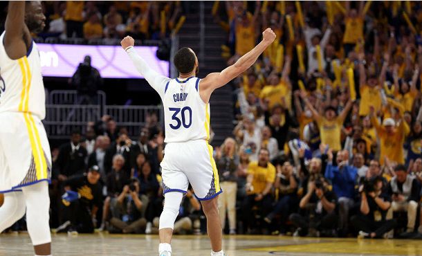 友好，巴萨今天上午把训练设施借给埃尔切全队用于恢复训练（巴萨今早友好借出训练基地 供埃尔切全队恢复训练）